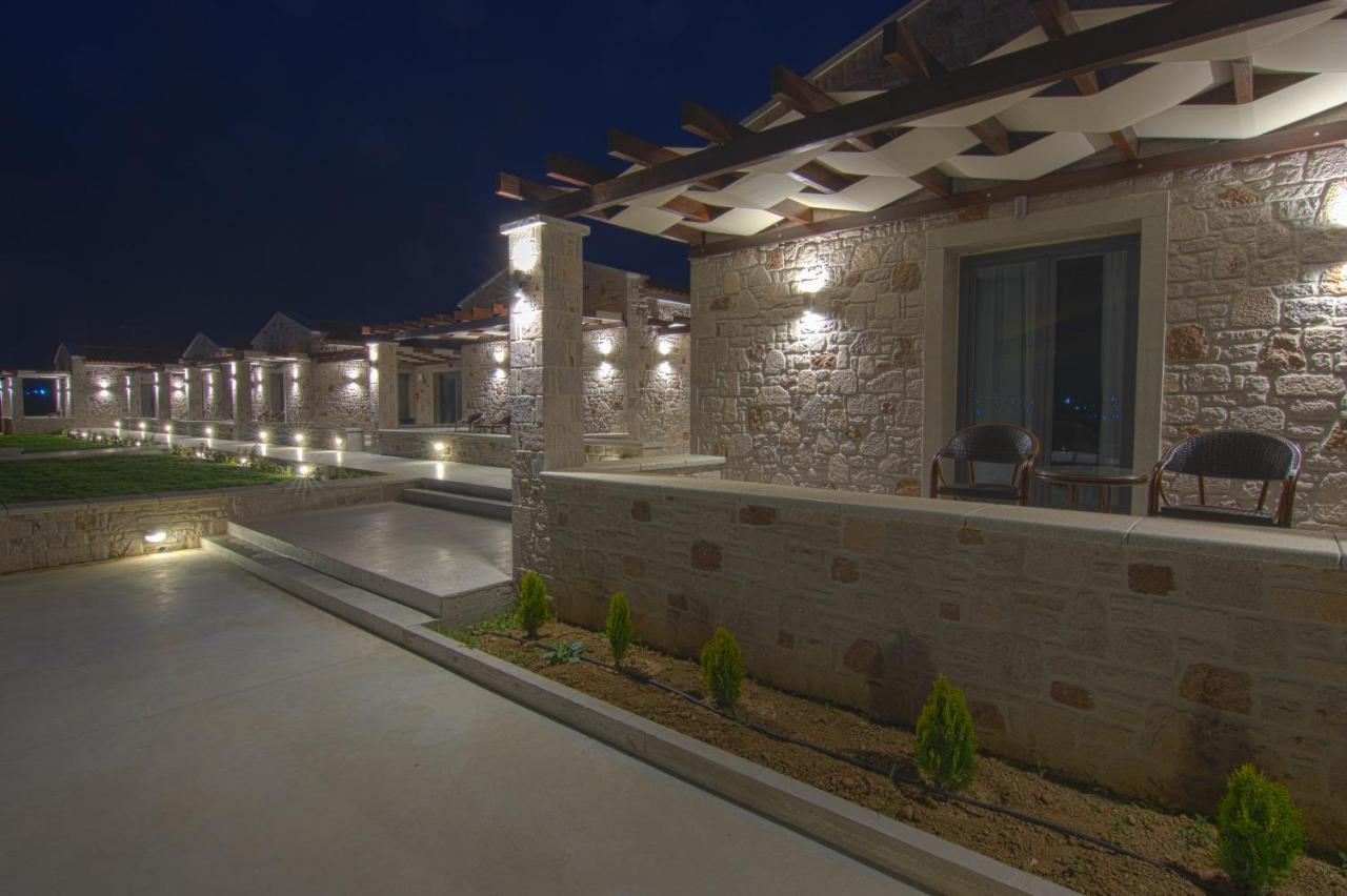 Onar Limnos II Luxury Apartments Moudhros Exterior photo